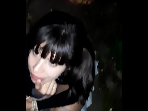 ❤️ На улица отечен пенис во замена за бонбони ️ Порно видео на порно mk.xxxifuck.ru ❌